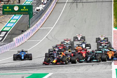 Besser kann ein Heimspiel kaum laufen: Max Verstappen gewinnt souverän den Großen Preis der Steiermark auf dem Red Bull Ring... Besser kann ein Heimspiel kaum laufen: Max Verstappen gewinnt souverän den Großen Preis der Steiermark auf dem Red Bull Ring...