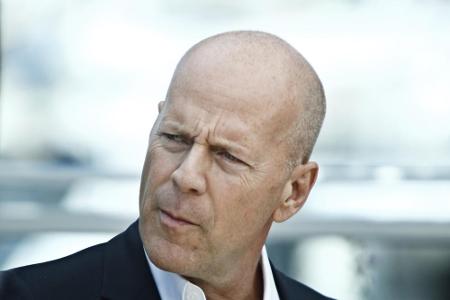Wie hieß dieser Schauspieler noch mal? Wo hat Bruce Willis überall mitgespielt? Wie viele Staffeln von 