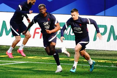 Wurde trotz einer starken Saison nicht nominiert. Auf der Linksverteidiger-Position setzt Frankreich-Trainer Didier Deschamp...