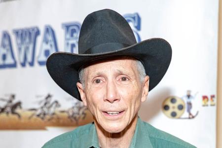 Am 29. April verstarb Schauspieler und Sänger Johnny Crawford mit 75 Jahren. Die Todesursache des 