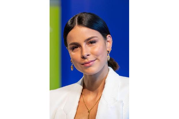 Gegründet wurde der Preis erst 2018. Im Folgejahr durfte sich Lena Meyer-Landrut über den Bildungspreis freuen — ihr Einsatz...