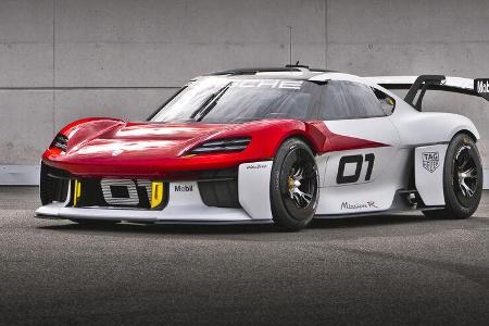 Die Radaufhängungen kommen vom 911 RSR, die Motoren vorn und hinten sind neu entwickelte Triebwerke, zusammen über 800 kW (1...