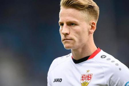 Fehlte nach seinem Wechsel aus Paderborn nach Stuttgart bis weit in den September hinein wegen der Nachwirkungen eines Schlü...