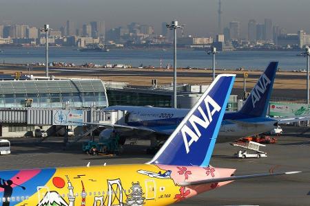 Auf Platz 1: die japanische Fluggesellschaft ANA All Nippon Airways. Man schneidet nicht nur bei den Kabinen gut ab, sondern...