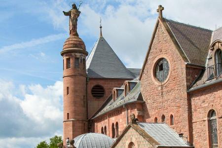 Er wird als die spirituelle Hochburg des Elsass beschrieben: Der Odilienberg samt Kloster ist das Ziel vieler Wallfahrer des...