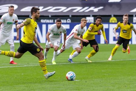 Am 7. Spieltag rang Borussia Dortmund den FC Augsburg mit viel Kampf 2:1 (1:1) nieder. Trotz großer Feldüberlegenheit hatte ... Am 7. Spieltag rang Borussia Dortmund den FC Augsburg mit viel Kampf 2:1 (1:1) nieder. Trotz großer Feldüberlegenheit hatte ...