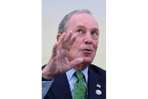 Der ehemalige New Yorker Bürgermeister Michael Bloomberg war 2009 Mittelpunkt des Murmeltiertages in Punxsutawney. Als der P...