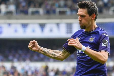 Den Belgier zog es für etwas über drei Millionen Euro zurück in seine Heimat zum RSC Anderlecht. In Belgien ist der 26-Jähri...