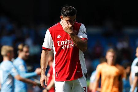 Gerüchte, der Bosnier könnte mit Schalke in die 2. Liga gehen, bewahrheiteten sich nicht. Kolasinacs Leihe endete. Er steht ...
