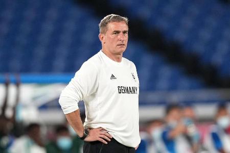 Der Gold-Traum ist geplatzt: Mit einem 1:1 (0:0) gegen die Elfenbeinküste scheidet die deutsche Olympia-Mannschaft in der Gr... Der Gold-Traum ist geplatzt: Mit einem 1:1 (0:0) gegen die Elfenbeinküste scheidet die deutsche Olympia-Mannschaft in der Gr...