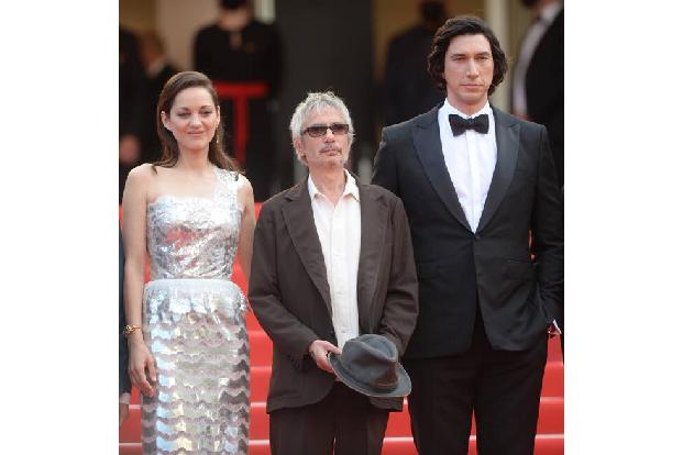 Mit dem Musicalfilm 'Annette' wurden die Internationalen Filmfestspiele in Cannes 2021 eröffnet. Die Stars Marion Cotillard ... Mit dem Musicalfilm 'Annette' wurden die Internationalen Filmfestspiele in Cannes 2021 eröffnet. Die Stars Marion Cotillard ...