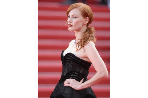 ...die elegant gekleidete Jessica Chastain
