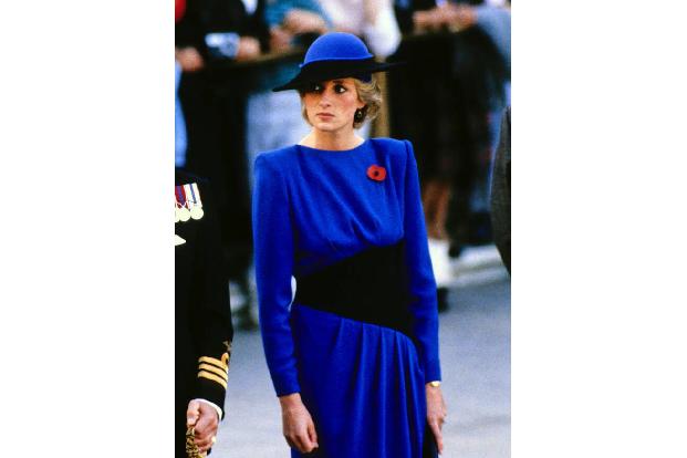 Aus Diana Spencer wurde schon 1975 Lady Diana – das hatte allerdings nichts mit Prinz Charles zu tun, den sie 1981 heiraten ...