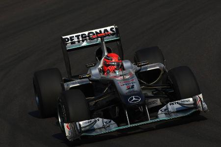 Nicht nur Mercedes kehrte 2010 auf die Formel-1-Bühne zurück, sondern auch Fahrerlegende Michael Schumacher. Vier Jahre nach...