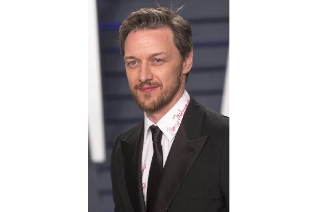 James McAvoy sollte für 'Wanted' mit Angelina Jolie ins Bett. Furchtbar, denkt sich da jeder Mann. Auch James: 