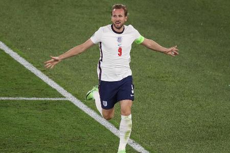 Agierte im Stile eines echten Strafraumstürmers und brachte die Three Lions durch seinen Doppelpack früh auf Halbfinal-Kurs....