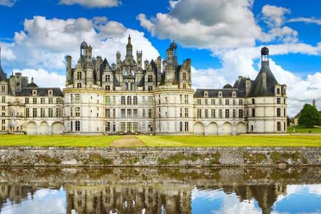 Starten wir mit einem Klassiker: Zählt Schloss Chambord zu den schönsten Schlössern an der Loire, hat der Renaissance-Bau do...