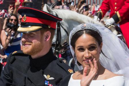 Übrigens war William natürlich Harrys Trauzeuge, als dieser 2018 Meghan Markle heiratete. Ob das heute noch immer der Fall w...