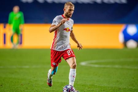 'Im Fall Konrad Laimer gab es eine Kontaktaufnahme zwischen dem FC Bayern und dem Spieler, nicht aber zwischen den Bayern un...