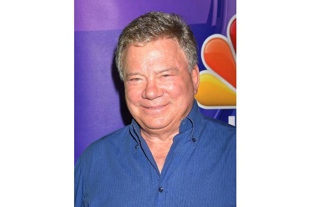 Schön Sie hier zu sehen, Captain Kirk! Klar, dass William Shatner an Leben in den unendlichen Weiten des Weltraums glaubt. D...