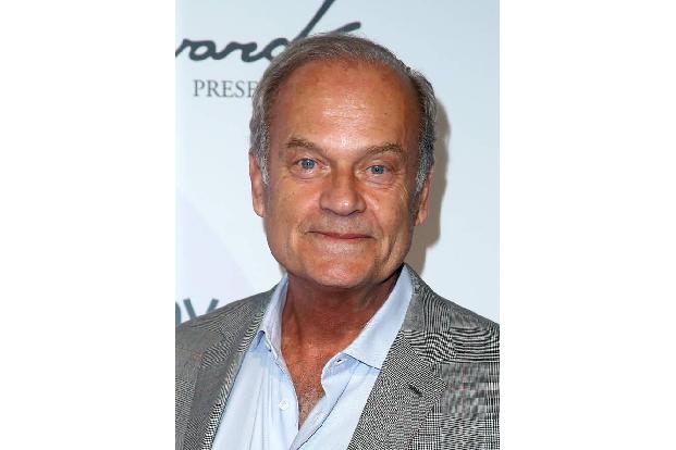 Frasier Crane, gespielt von Kelsey Grammer, war einst eine Nebenfigur in 'Cheers'. Der Psychiater hing gern am Tresen in der...