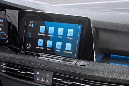 VW Golf R Variant