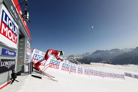 Emotion, Geschwindigkeit und Perfektion mit LIQUI MOLY: Zu gewinnen: Mit LIQUI MOLY zum Hahnenkamm-Skirennen Emotion, Geschwindigkeit und Perfektion mit LIQUI MOLY: Zu gewinnen: Mit LIQUI MOLY zum Hahnenkamm-Skirennen