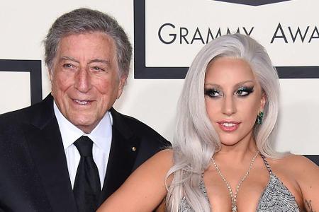 Im Februar 2021 machte die Familie von Tony Bennett dessen Alzheimer-Erkrankung bekannt. Der Entertainer und Jazzsänger twit...