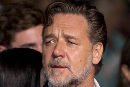 ...Sportler-Biopics Schauspieler zu Höchstleistungen anzuspornen, denn auch Russell Crowe gab in 'Cinderella Man' als Boxer ...
