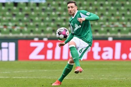 Neu in der Startelf, agierte als defensivster Mittelfeldspieler der Bremer - und erwischte einen Arbeitstag zum Vergessen. F...
