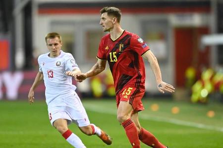 Gemeinsam mit Axel Witsel reiste der Außenverteidiger zur belgischen Nationalmannschaft. Doch seine Dienstreise verlief nich...