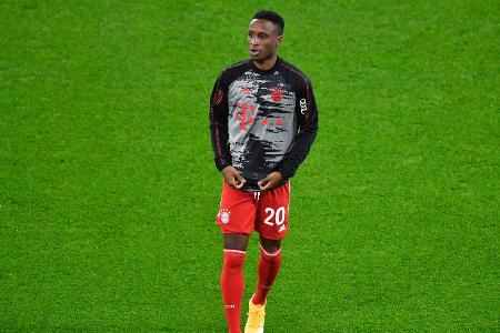 Nach Informationen von 'Sport1' steht Bouna Sarr nach nur einer Saison bereits wieder vor einem Abschied vom FC Bayern. Ange...