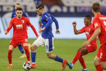 Am Sonntag empfing der stark abstiegsbedrohte FC Schalke 04 in der Bundesliga den FC Augsburg zum Duell. Gegen den FCA feier... Am Sonntag empfing der stark abstiegsbedrohte FC Schalke 04 in der Bundesliga den FC Augsburg zum Duell. Gegen den FCA feier...