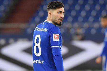 Dass sein Kontrakt nur für die 1. Bundesliga gilt, ist ein großes Problem für den FC Schalke. Serdar ist einer der wertvolls...