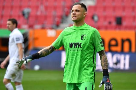 Patzte beim 0:1 schwer, da er die Flanke von Bozdogan direkt vor die Füße von Serdar abwehrte (4.). Wurde erst in der Schlus...