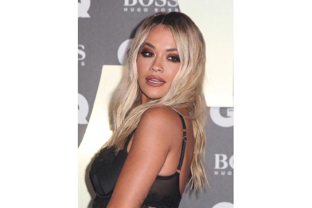 Rita Ora wollte gewaltig die Werbetrommel für einen neuen Song rühren und versprach 2014 auf Twitter, dass sie ihn leaken wü...