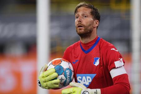 Erfüllte seine Pflicht, in dem er Reynas (4.), Akanjis (9.) und Haalands (30.) Versuche sicher entschärfte. Schnell unten, u...