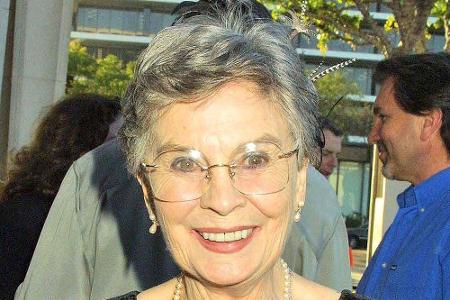 Zumindest hört er sich exakt genauso an wie der der britischen Schauspielerin Jean Simmons (1929 - 2010, 