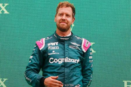 Die Erwartungen waren riesig! Der viermalige Weltmeister nahm in dem mit viel Tamtam präsentierten Aston Martin im legendäre...