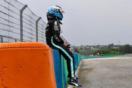 Es ist nicht die Saison des Valtteri Bottas. Schon seit Saisonbeginn beherrschen die Gerüchte um seinen Rausschmiss bei Merc...