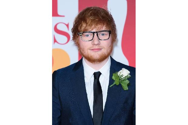 Dass Ed Sheeran sein — zugegeben zweites — Date mit seiner späteren Frau Cherry Seaborn nicht vergessen hat, dürfte nicht ve... Dass Ed Sheeran sein — zugegeben zweites — Date mit seiner späteren Frau Cherry Seaborn nicht vergessen hat, dürfte nicht ve...