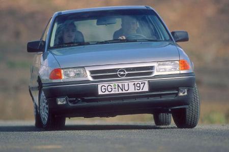 Opel Astra F