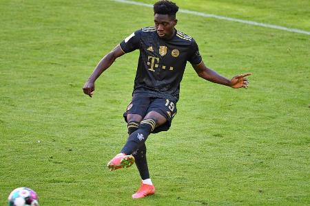Wirkte anfangs überrascht vom Gladbacher Pressing, folgenschwer sein Ballverlust zum 1:0. Defensiv alles andere als überzeug...