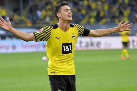 Deutete seine Qualitäten mit sporadischen Dribblings an, nahm sich aber auch immer wieder Pausen. Leitete Haalands Topchance...