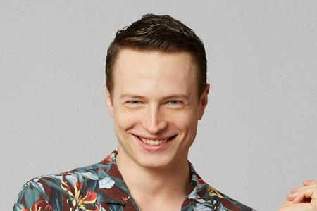 Max (25) aus Berlin ist auch gerne als Dragqueen Char de Nay unterwegs. Der Marketing-Manager beherrscht fünf Sprachen.