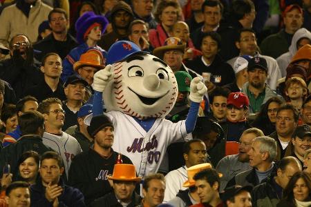 Ein Baseball als Kopf? Das liegt für ein MLB-Team-Maskottchen recht nahe. Der Glücksbringer der New York Mets ist geradezu e...