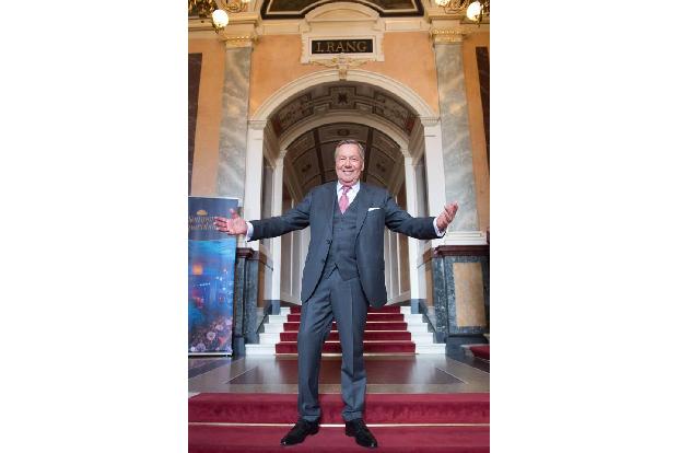 Eine Impfung, so der Schlagerstar weiter, schütze mehr als nur die geimpfte Person, er appellierte an gesellschaftliche Vera...