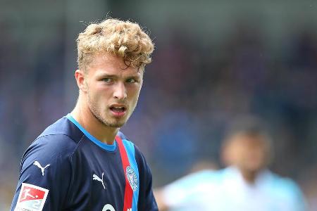 Soll sich bei Holstein Kiel sein Selbstvertrauen zurück holen. Wurde bei den Norddeutschen regelmäßig eingesetzt und erzielt...