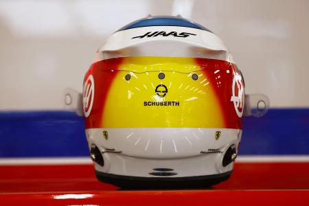 In Bildern: Mick Schumachers Helmdesign-Hommage an Papa Michael