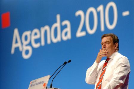3_Gerhard Schröder Agenda2010 IPON.jpg